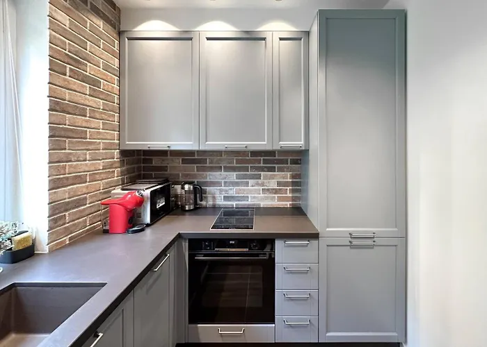 2br By Ndk - Ac - Desk - Lux Interior - Balcony Apartman