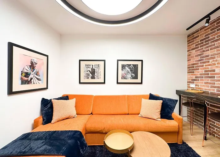 2br By Ndk - Ac - Desk - Lux Interior - Balcony Apartman *