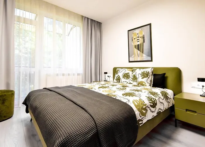 Apartmán 2br By Ndk - Ac - Desk - Lux Interior - Balcony *