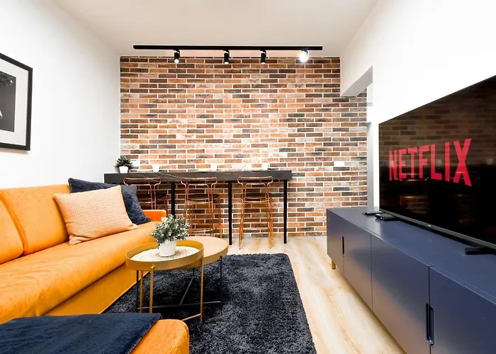 Apartmán 2br By Ndk - Ac - Desk - Lux Interior - Balcony *