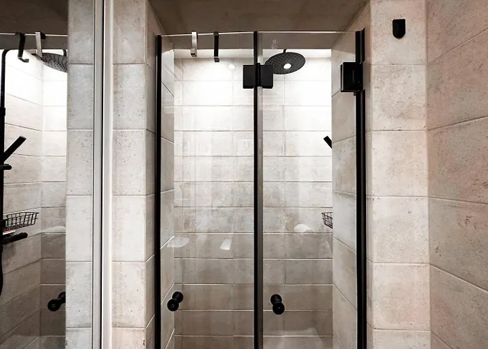 Apartmán 2br By Ndk - Ac - Desk - Lux Interior - Balcony Sofie